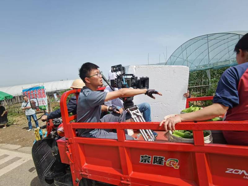 电商爆款背后的推手：金华产品视频拍摄公司精准捕捉卖点痛点